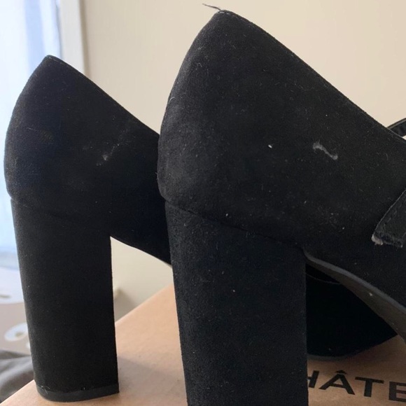 Black Mary Janes heels - Picture 3 of 3